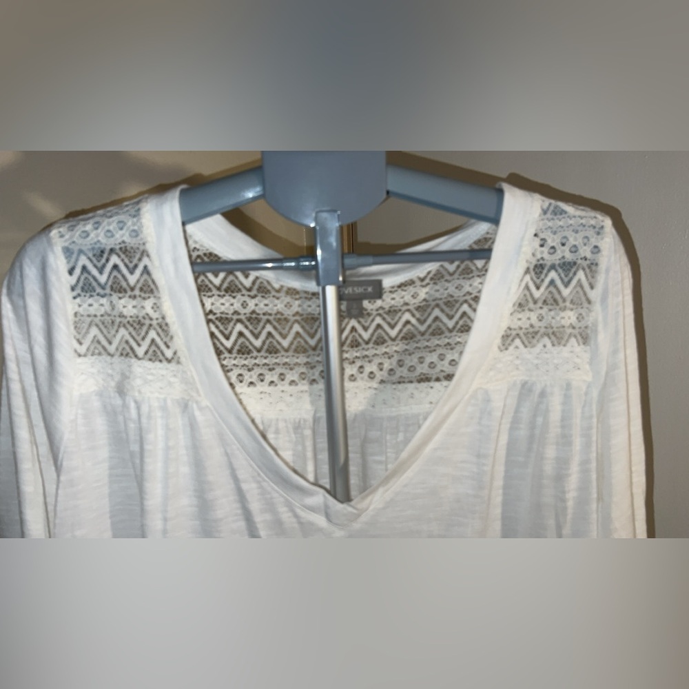 Love Sick- Women's Casual Summer Lace Panel V Neck Long Sleeve Blouse - Picture 4 of 7